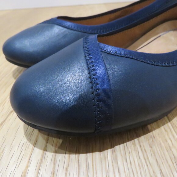 VIONIC Caroll Leather Comfort Slip On Ballet Flats Shoes in Navy - Size US 8 - Picture 3 of 12